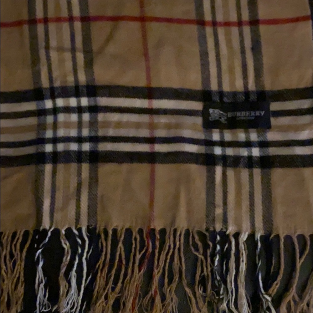 Burberry long scarf, wool